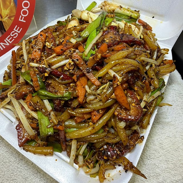 Pin Noodles Stir-Fry w/Chili Oil.
