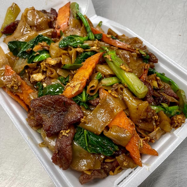 Chow Fun Stir Fry.